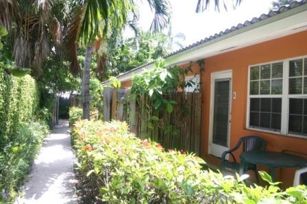 THE BRIDGE AT CORDOVA DIVERS HOTEL